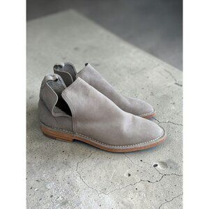 CHARLESTON SHOE COMPANY Gray Suede Federal Boots Size US 7